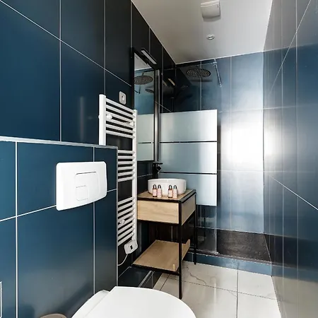 Petit - Havre De Paix Au Coeur De *