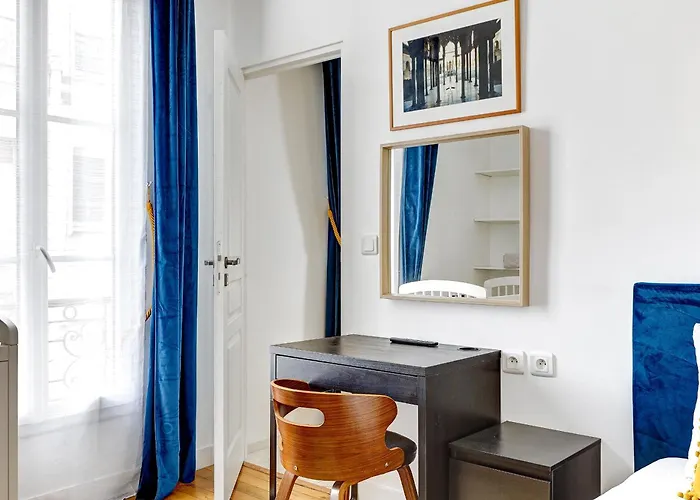 Petit - Havre De Paix Au Coeur De 아파트 *